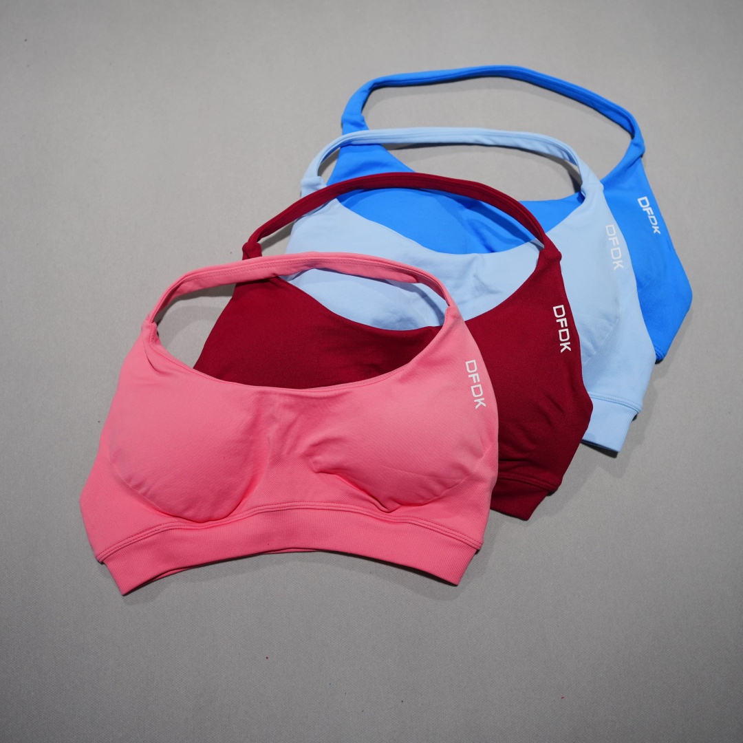 حمالة صدر رياضية بدون خياطة من - مراجعة Push Up Bra Padded وسعره