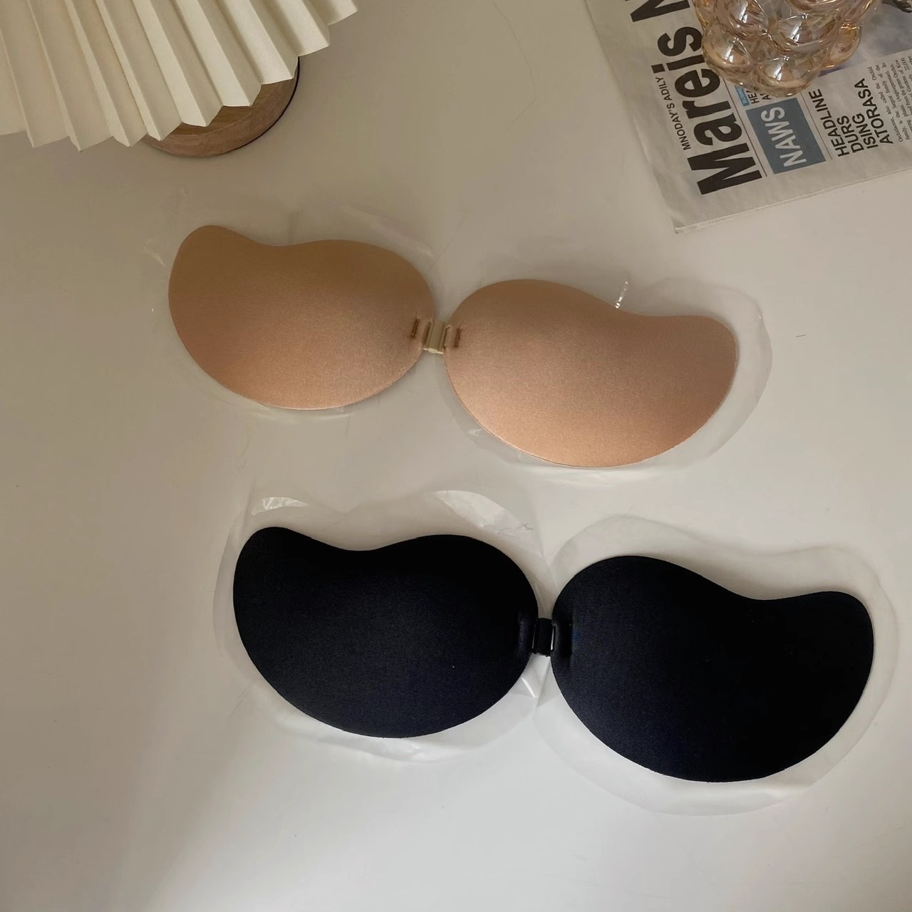 1/2 قطعة حمالة صدر غير مرئية ب - مراجعة Silicone Bra Adhesive وسعره